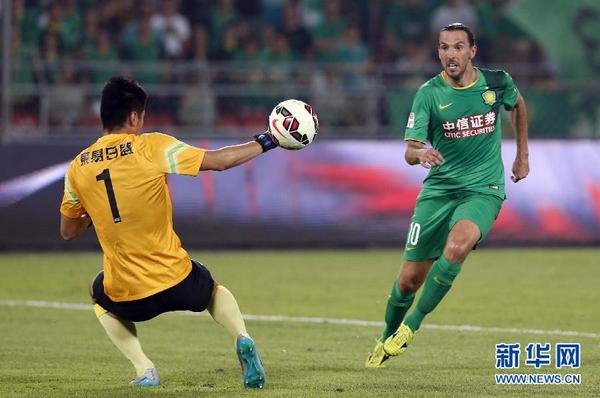 包含富力客场逼平！德扬传射，后卫挺身而出的词条